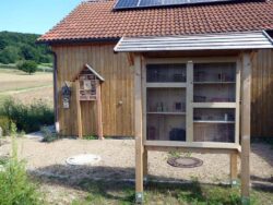 Nisthilfe für Wildbienen